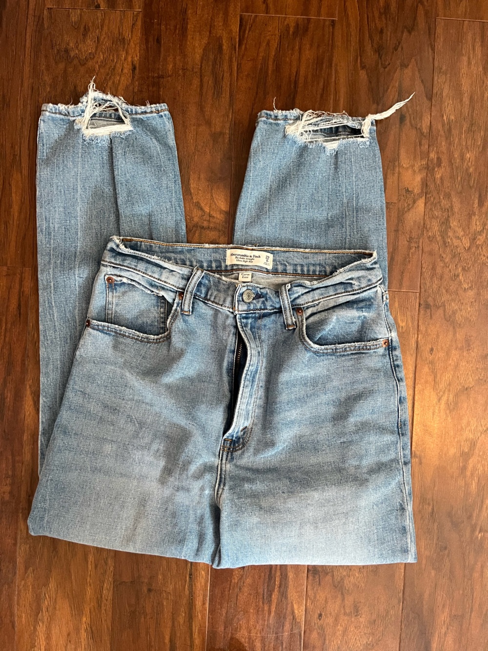 Abercrombie & Fitch Curve Love Ankle Straight Ultra High Rise Jeans